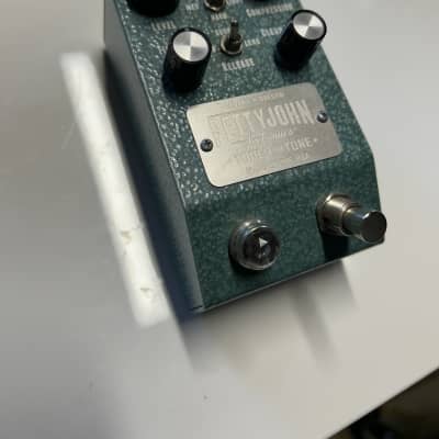 Reverb.com listing, price, conditions, and images for pettyjohn-electronics-crush