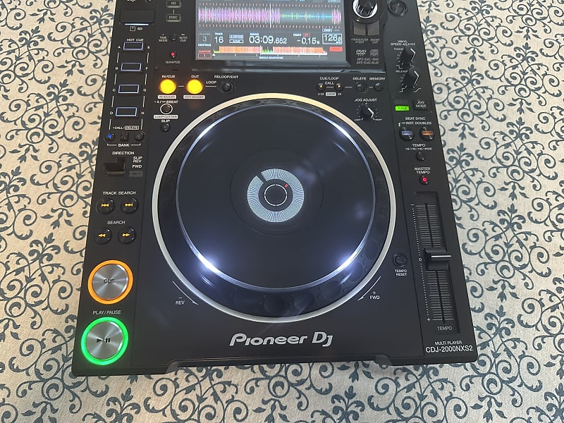 Pioneer DJ CDJ-2000 NXS2 | USA