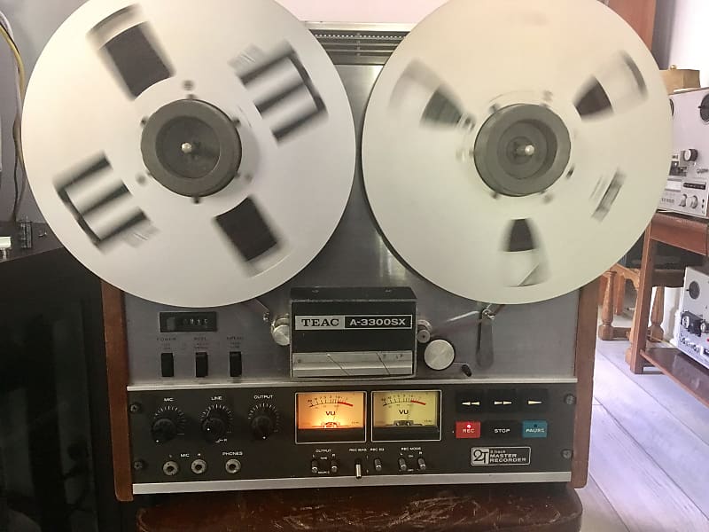 TEAC A-3300SX 2T 10.5 Inch stereo 2 track reel to reel tape Deck