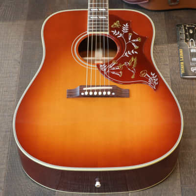 Unplayed! 2013 Gibson Custom Shop Hummingbird True Vintage Heritage Cherry + OHSC image 2