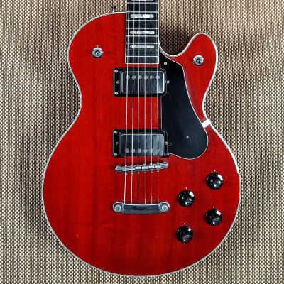 HAGSTROM SWEDE　いい状態　２０１６年の定価税別125000円です。 HAGSTROM SWEDE いい状態 2016年の定価税別125000円です