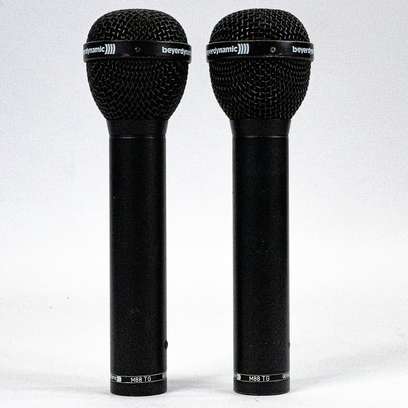 Beyerdynamic M 88 TG Dynamic Microphone with Hypercardioid Polar Pattern -  Pair