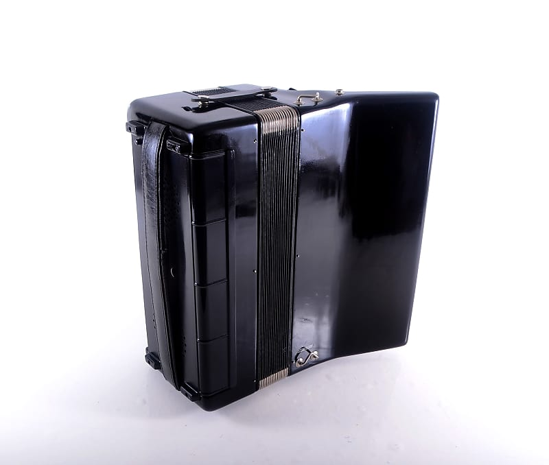 【中古】 KAMMERMUSIK MARCELRICHARD4TET TOP German Made LMM Accordion Weltmeister Caprice 80 bass, 8
