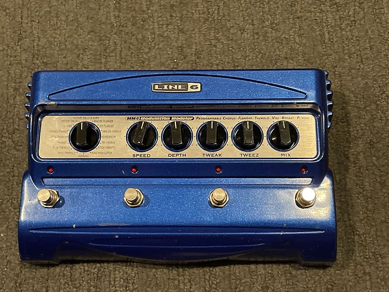 Line 6 MM4 Modulation Modeler 2010s - Blue | Reverb