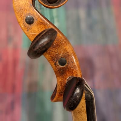 Amati label violin, W.E. Hill & Sons chinrest, bow & vintage