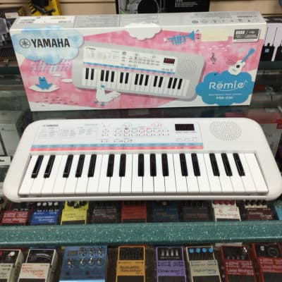 Yamaha Remie PSS-E30 37-Key Mini Keyboard