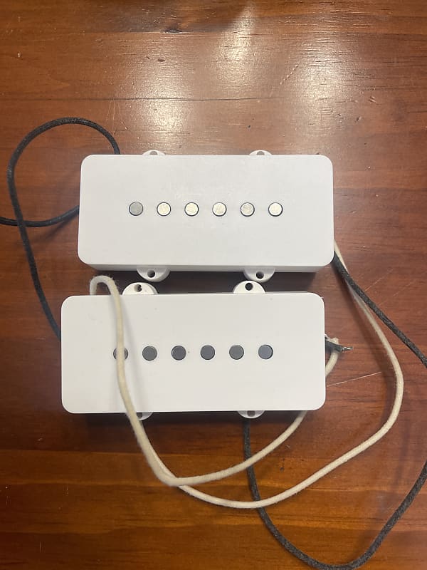 Single coil pickups Jazzmaster pickups Reverb