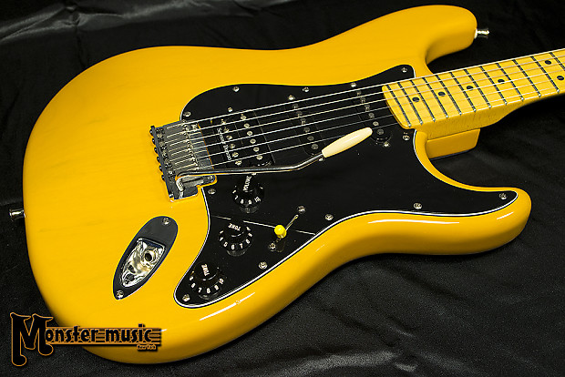 Butterscotch strat top