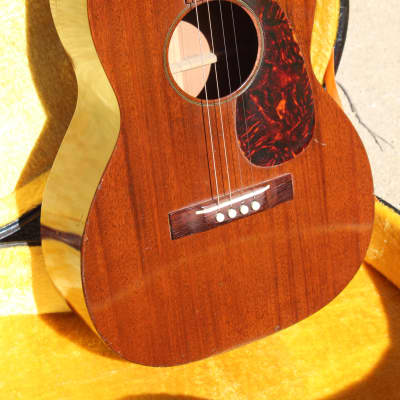 1962 Martin 5-15T  Mahogany tenor guitar with hard case. image 3