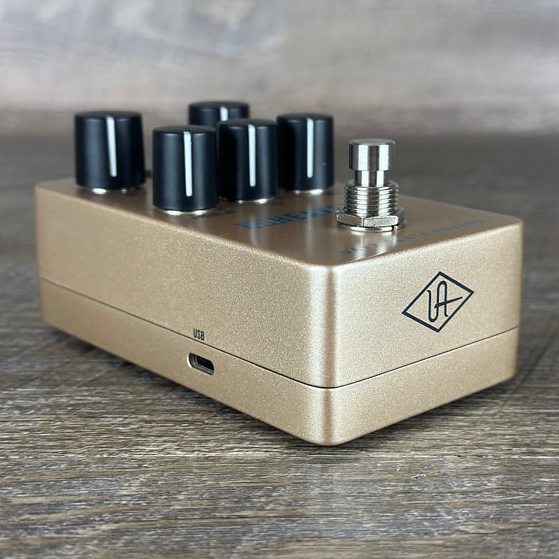 Universal Audio Heavenly Plate Reverb - Gold | Reverb