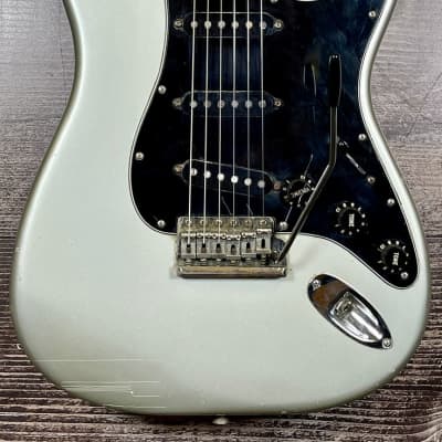 Fender 25th Anniversary Stratocaster Electric Guitar (Indianapolis, IN)  (TOP PICK) image 2