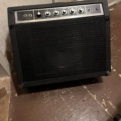 Gibson G 10 solid state amplifier combo - Black image 1