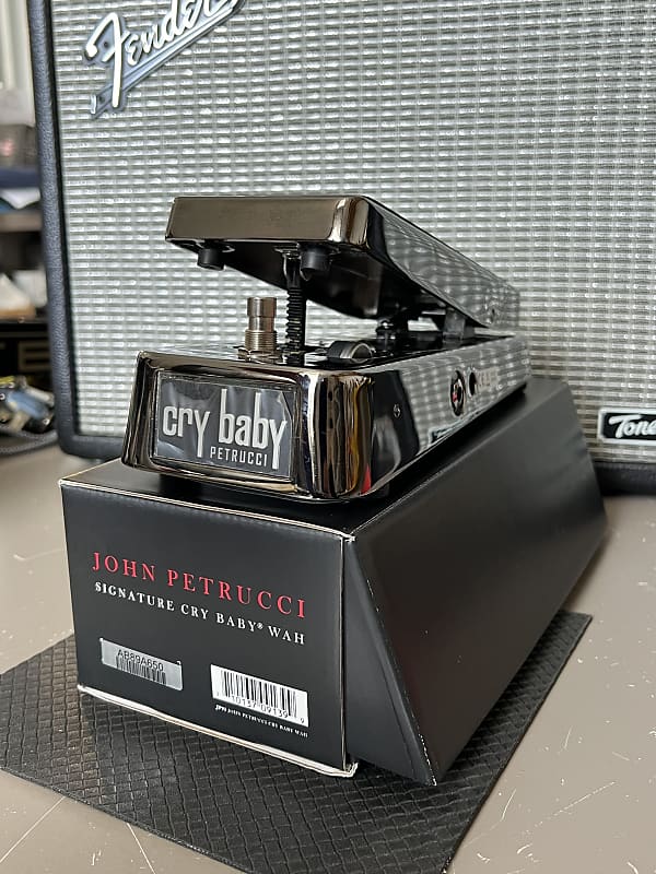 Dunlop John Petrucci Cry Baby Wah