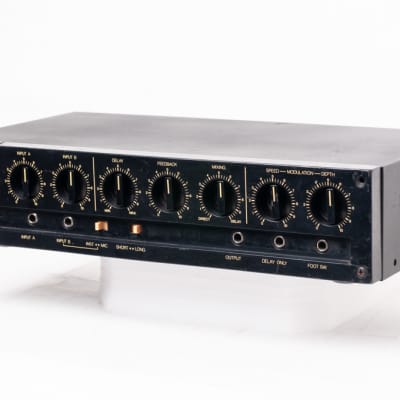 Yamaha E1005 Analog Delay | Reverb