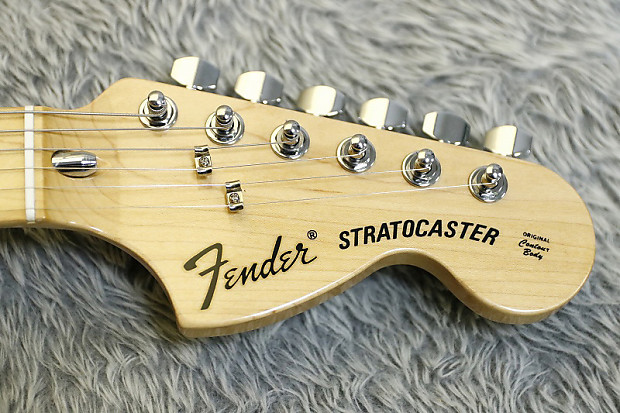 Near mint! Fender Japan '72 reissue Stratocaster ST72-58US Near mint! Fender Japan '72 reissue Stratocaster ST72-58US