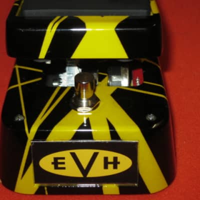 lightly used (generally clean with some imperfections) Dunlop EVH95 Eddie Van Halen Signature Cry Baby Wah  - also called CRY BABY EVH WAH EVH-95 (Yellow / Black) NO box, NO paperwork, NO battery, and NO adjustment hex wrench tool image 12