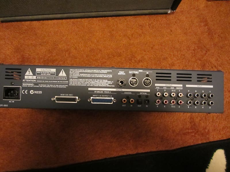 Roland VSR-880 Digital Rack Mount Recorder Black | Reverb