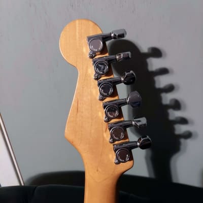 MIJ Squier Stratocaster FS1 - Arctic White image 7