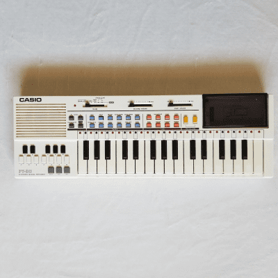Casio PT-80 32-Key Mini Synthesizer