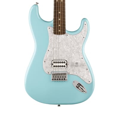 Fender Ltd. Ed. Tom Delonge Stratocaster - Daphne Blue w/ Rosewood FB image 3