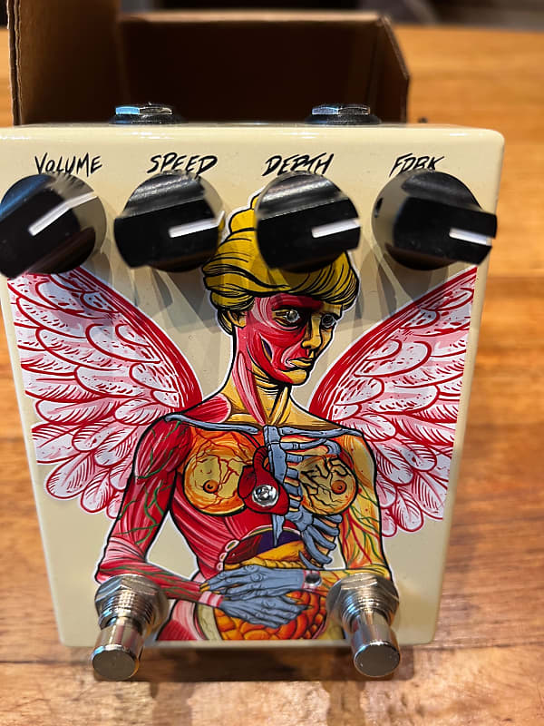 Abominable Electronics - Radio Friendly Unit Shifter | Reverb