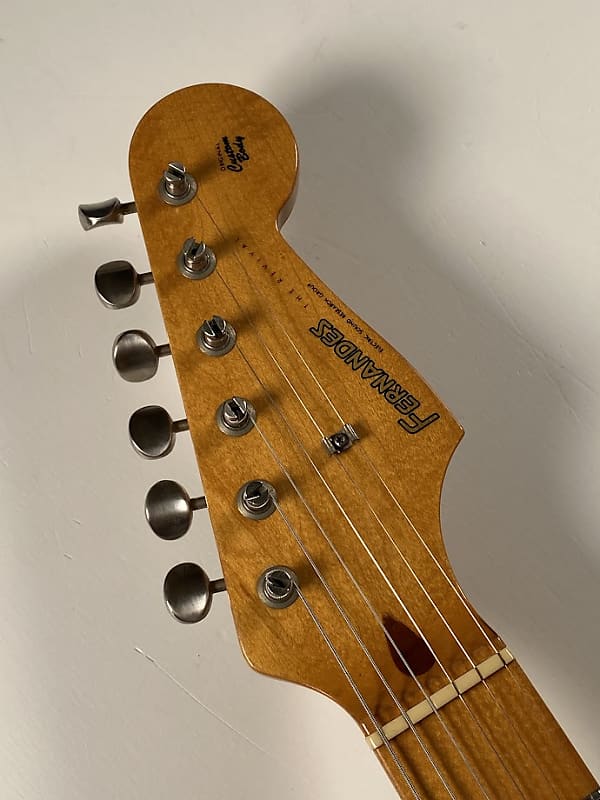 Fernandes The Revival RST-38 '80s Vintage MIJ Electric Guitar Made in Japan