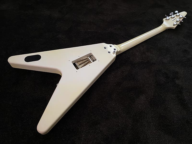 Made by ESP Killer KG Wishbone V Snow White - EXCELLENT condition + CASE |  Reverb Canada