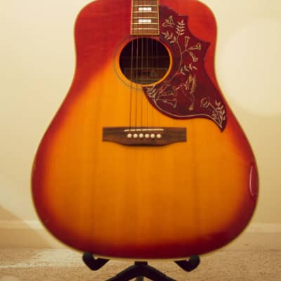 Vintage 1974 Gibson Hummingbird Custom Cherry Sunburst with original hard case image 5