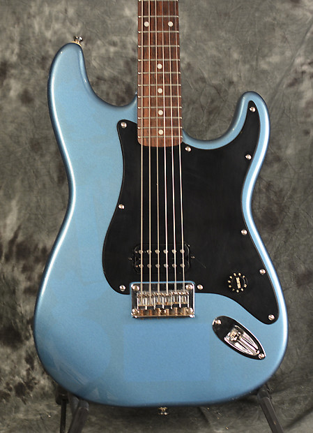 【美品】Squier by Fender Burret Strat ライトブルー 美品】Squier by Fender Burret Strat ライトブルー Squier