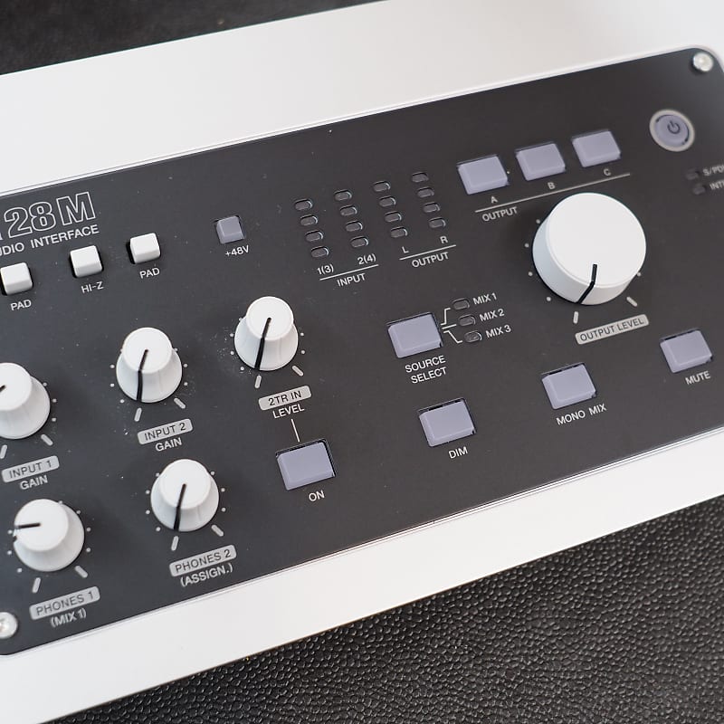 【Hana】UR28M Steinberg UR28M - USB 2.0 Digital Audio Interface UR28M B&H