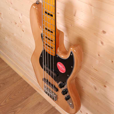 Squier Classic Vibe '70s Jazz Bass V 5-String Electric Bass - Maple Fingerboard, Natural image 4