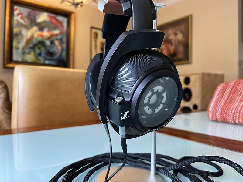$2,499 Sennheiser HD 820 Flagship Headphones, open box, everything included image 1