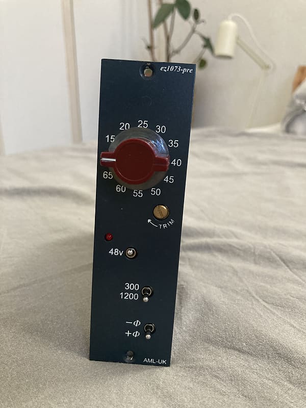 AML EZ1073