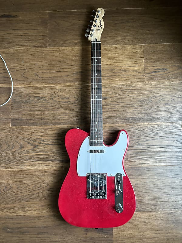 Squier Affinity Telecaster with Rosewood Fretboard, Top Reverb