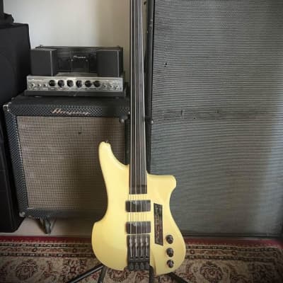 1990 Kubicki Factor Fretless Bass - Olympic white for sale