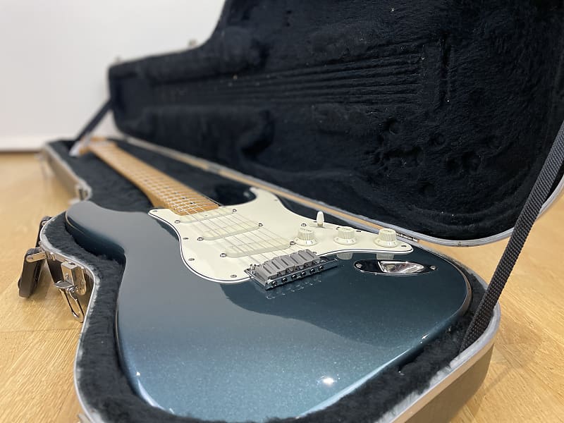Fender 1989 Strat Plus Deluxe Gun Metal Blue Maple Neck w/Red Label Case image 1