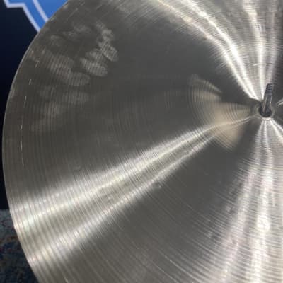 Cymbal Craftsman Modified A. Zildjian 18" Thin Crash, 1200g image 7