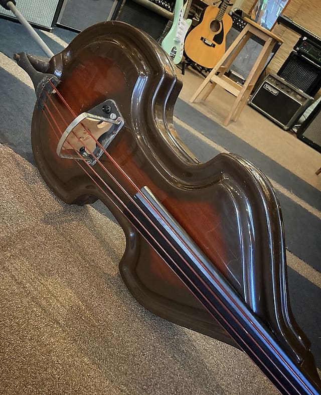 Ampeg Baby Bass 60's Sunburst | Reverb
