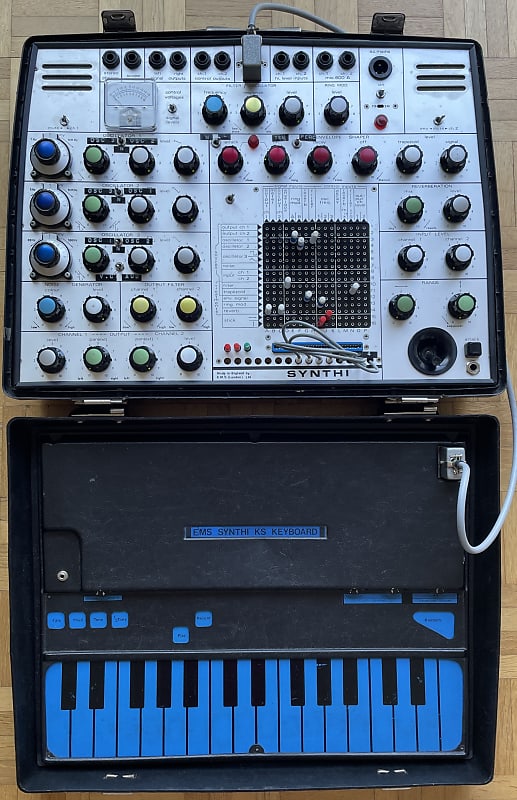 EMS Synthi AKS synthesizer + mods: the modular in a spartanite case legend ! 70s image 1