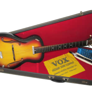 RARE VINTAGE '67 VOX V229 STUDENT PRINCE GUITAR w CASE & ALL