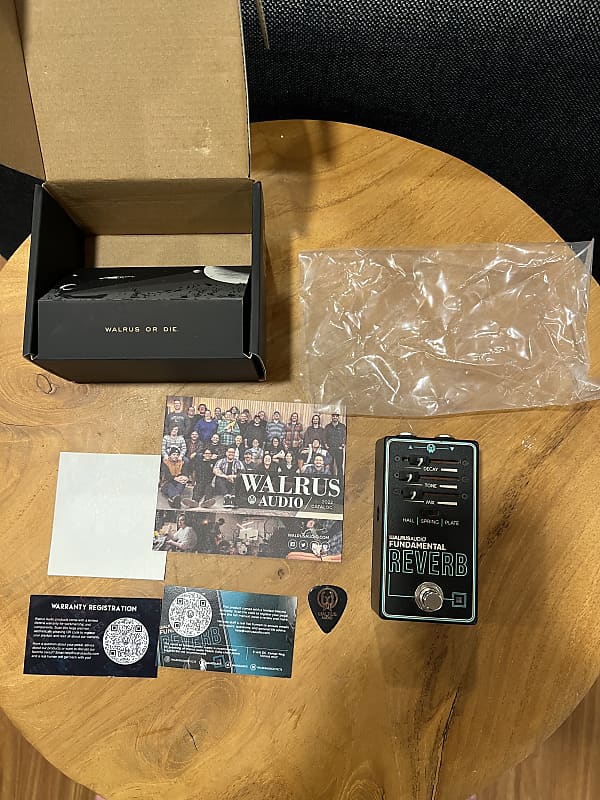 Walrus Audio Fundamental Reverb