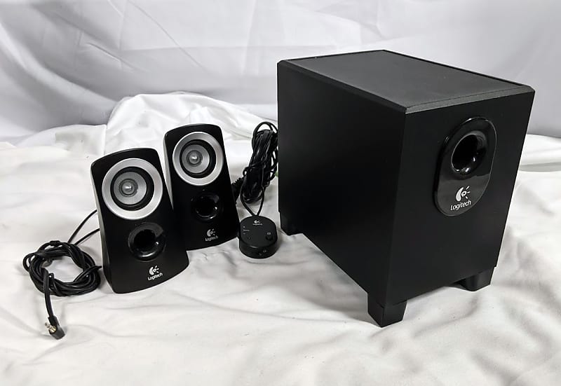 Logitech Z313 2.1 Computer Speaker System