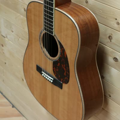 Larrivee D-05 All Solid Sitka Spruce / Mahogany Acoustic Guitar - Natural Gloss image 4