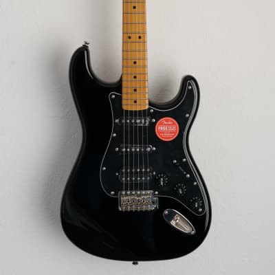 Squier Classic Vibe '70s Stratocaster HSS - Black image 1