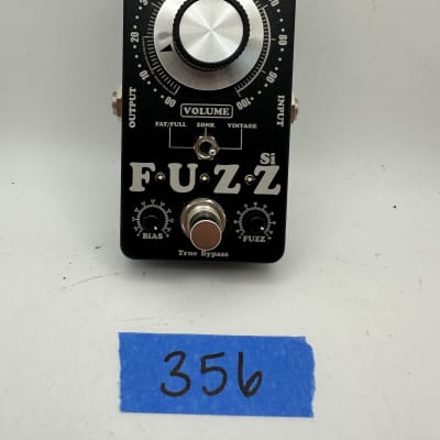 Reverb.com listing, price, conditions, and images for king-tone-minifuzz-si