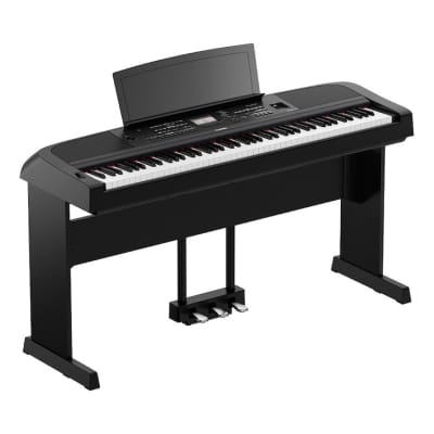 Yamaha DGX-670 Portable Digital Grand Piano w/L-300 Stand + LP-7A 3-Pedal Unit - Bundle!
