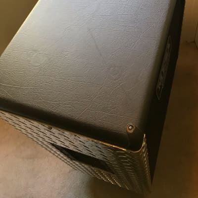 Mesa 4x12 Rectifier Oversized Cabinet with Diamond Plate Side