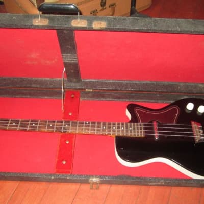 ~1961 Silvertone U-1 Bass Black w Original Hardshell Case image 7