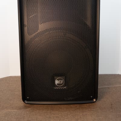 RCF   HD 10-A MK4  PA Speakers 2=1 pair image 8