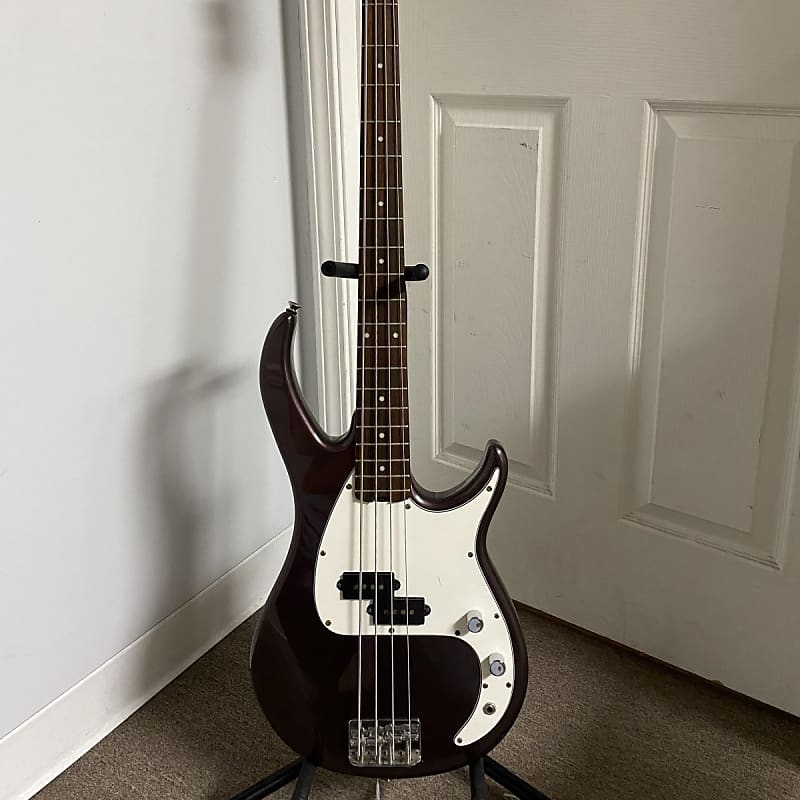 Peavey Milestone IV 4 String Bass Reverb